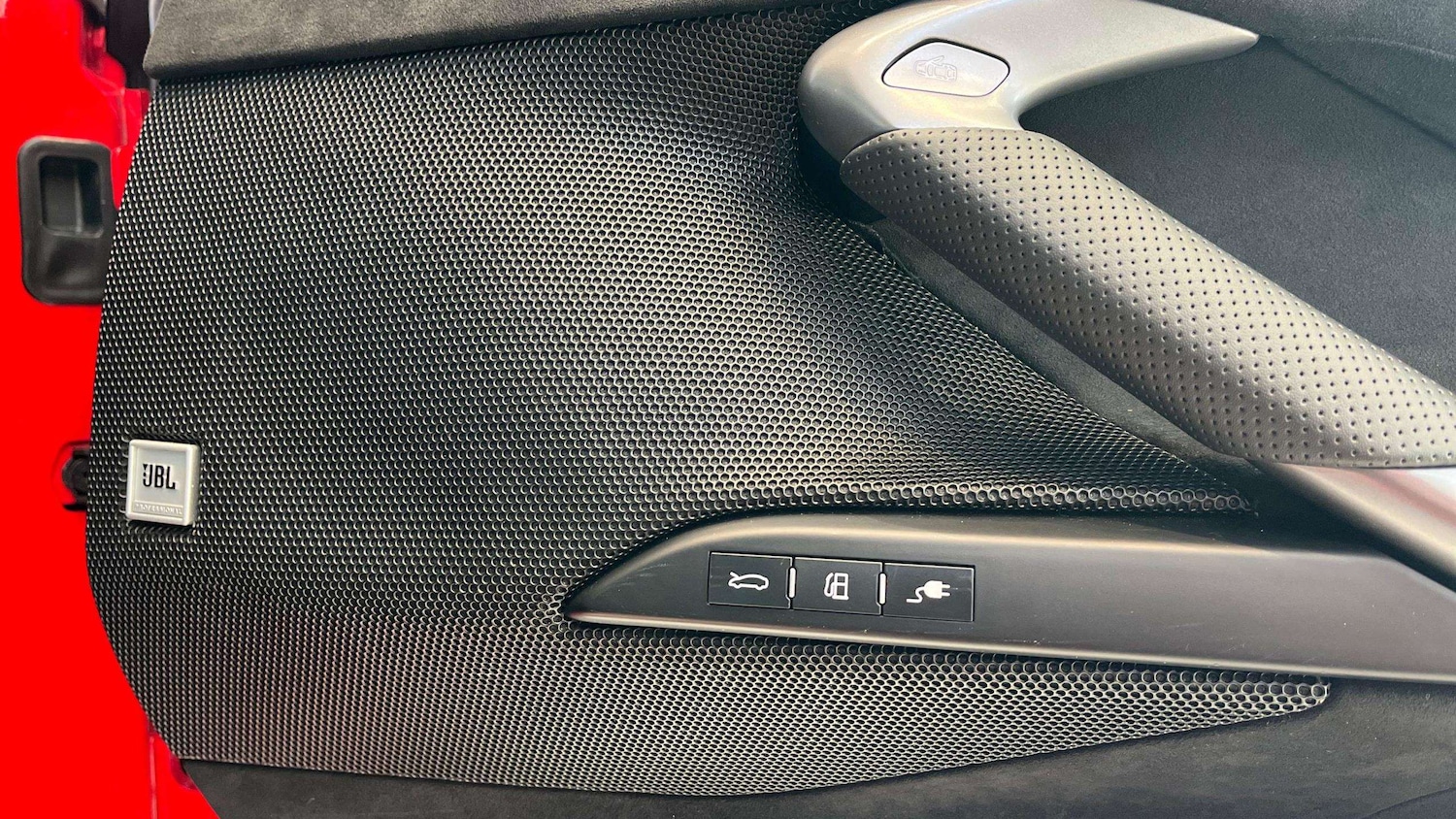 Used Ferrari 296 GTB 2022 for sale - 78149149: Photo 27