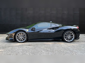 Used Ferrari 488 Pista 2019 for sale - 74620039: Photo