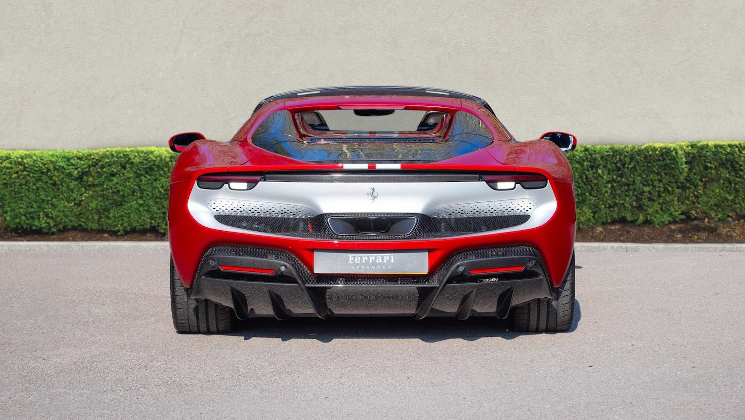 Used Ferrari 296 GTS 2023 for sale - 77282073: Photo 7