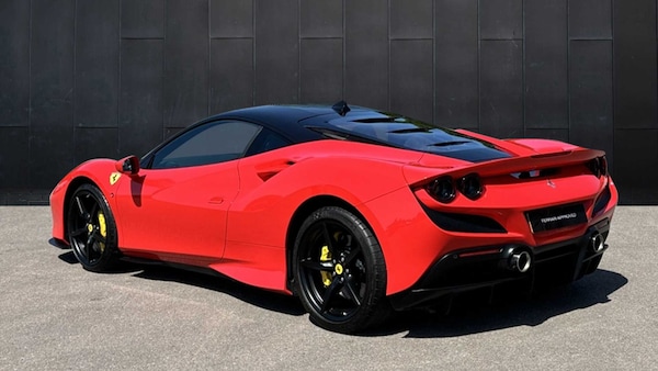 Used Ferrari F8 Tributo 2020 for sale - 76205236: Photo 5