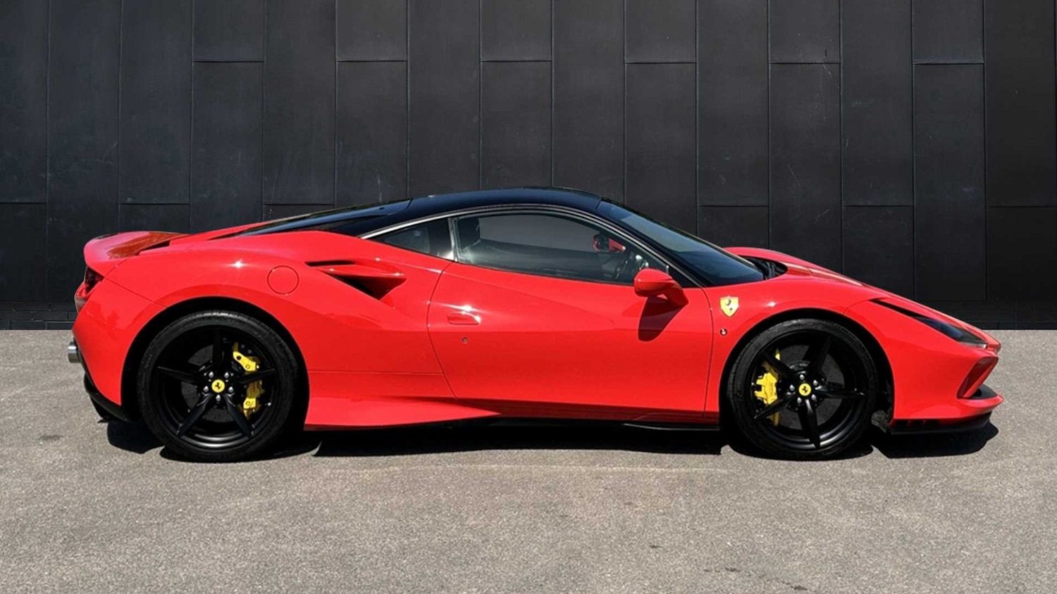 Used Ferrari F8 Tributo 2020 for sale - 76205236: Photo 8