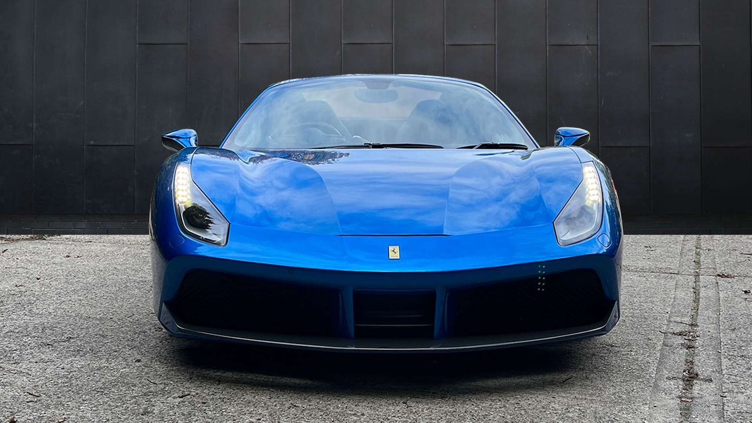 Used Ferrari 488 2018 for sale - 76125727: Photo 2