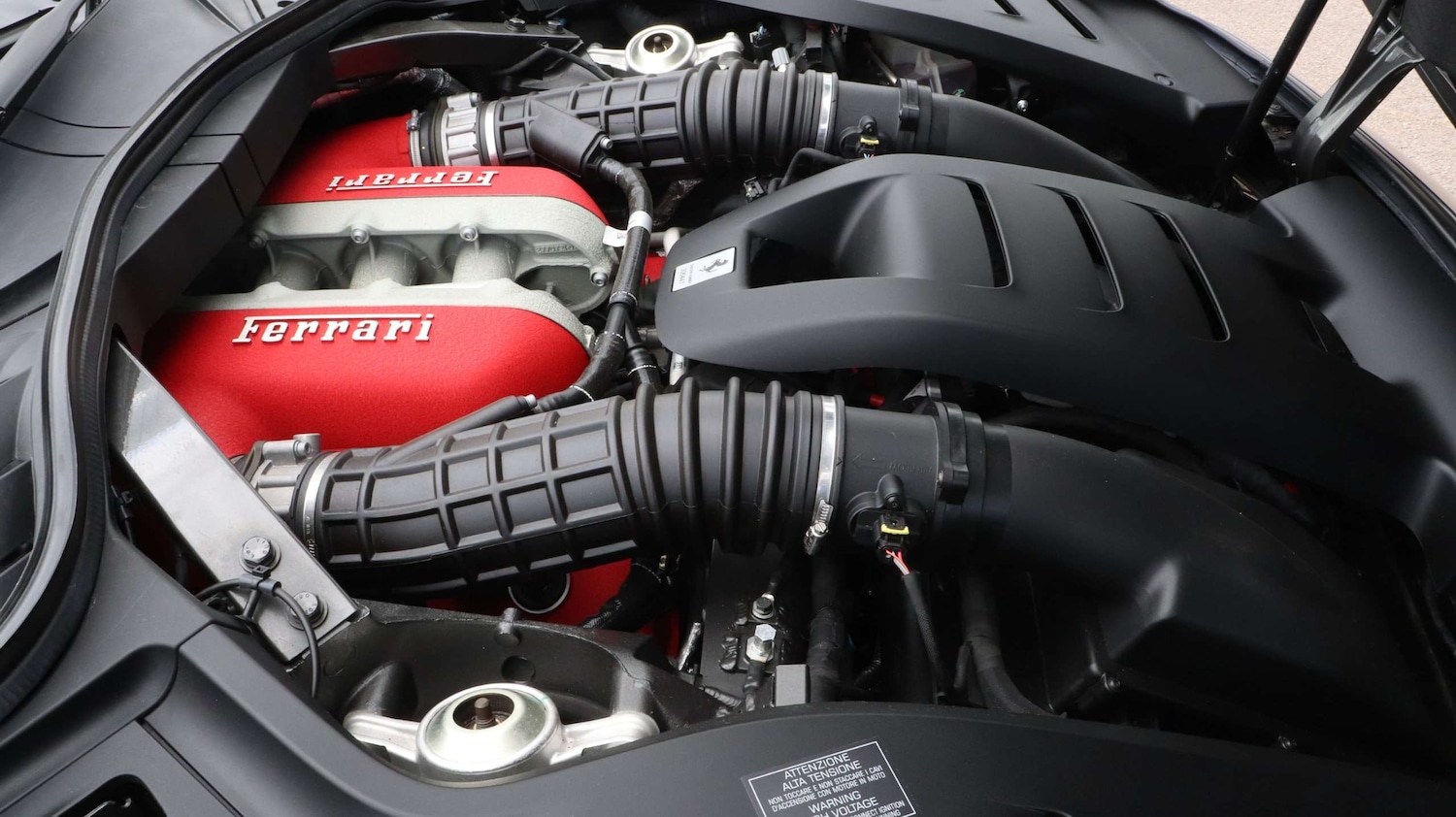 Used Ferrari Purosangue 2024 for sale - 77219510: Photo 30