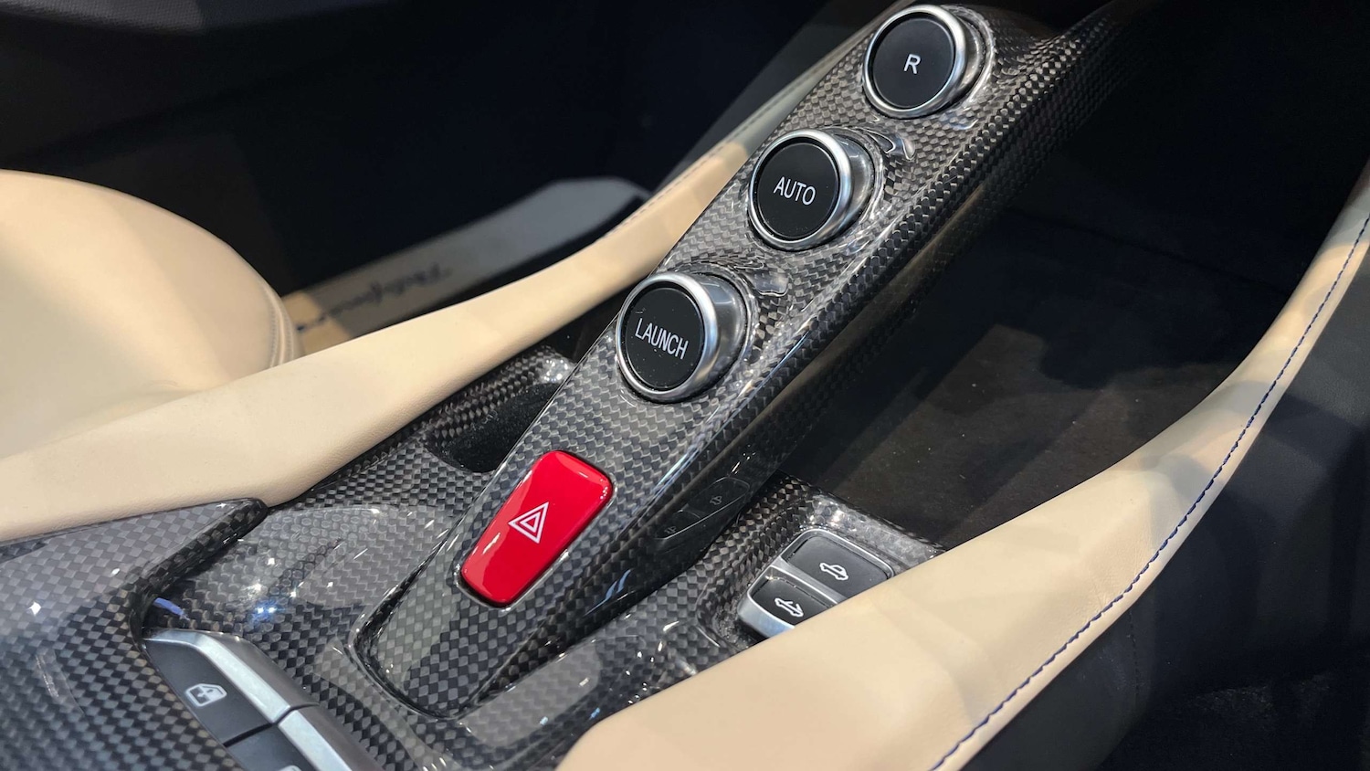 Used Ferrari Portofino 2022 for sale - 76842978: Photo 16