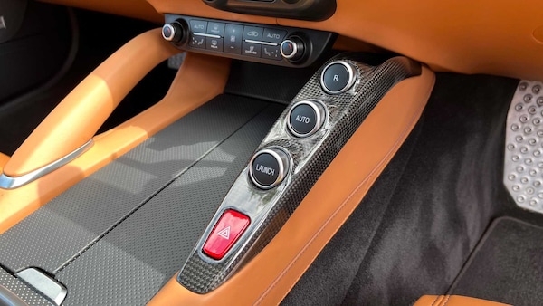 Used Ferrari GTC4Lusso 2019 for sale - 74890414: Photo 16