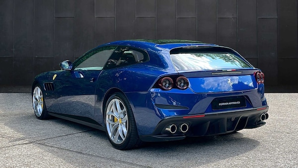 Used Ferrari GTC4Lusso 2019 for sale - 74890414: Photo 5