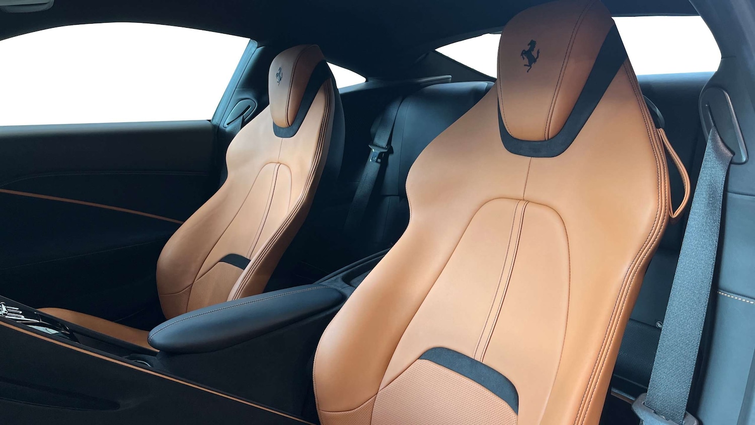 Used Ferrari Roma 2023 for sale - 76889823: Photo 18