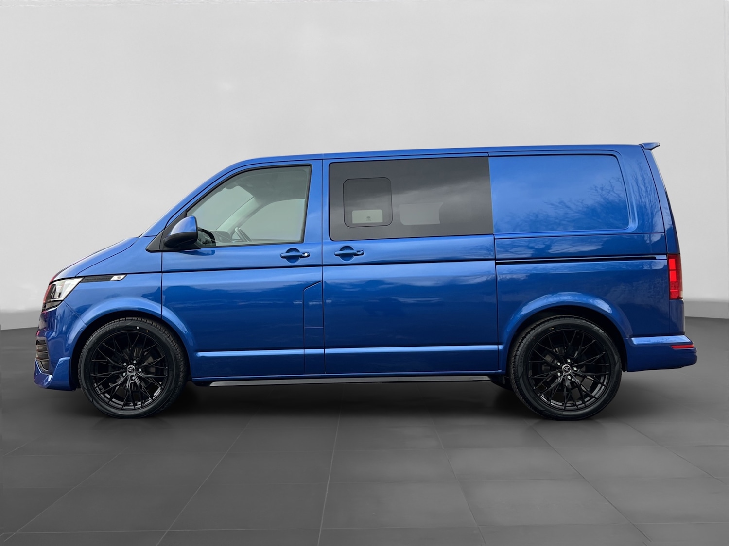 Used Volkswagen Transporter 2022 for sale - 78150755: Photo 5