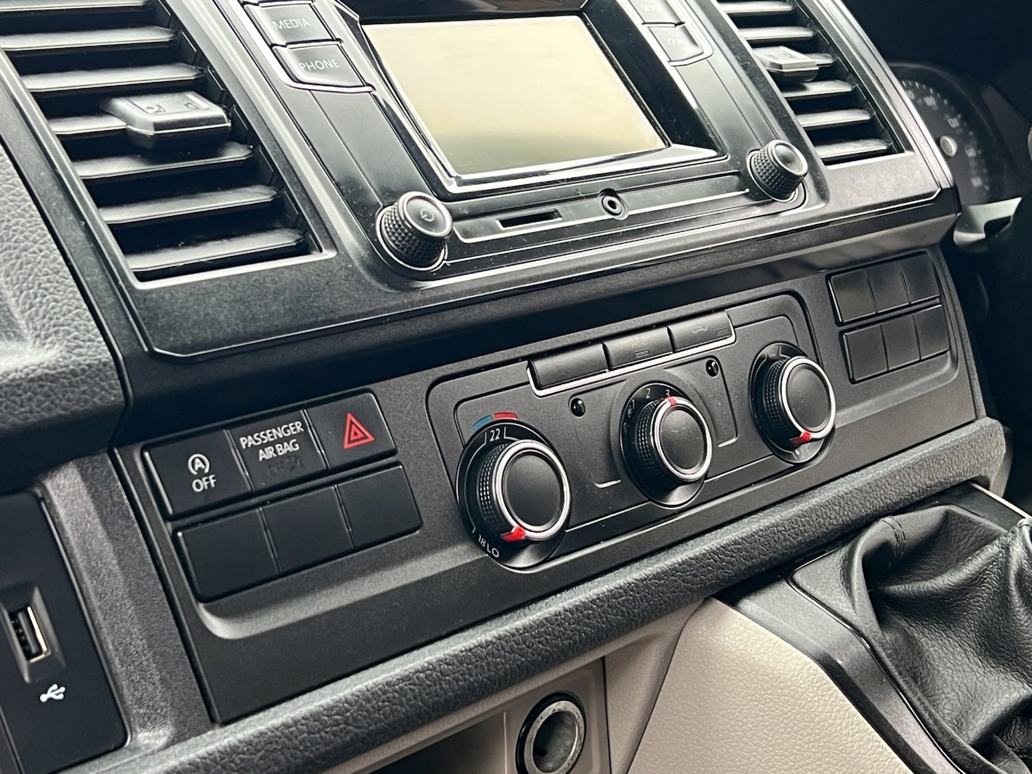 Used Volkswagen Transporter 2016 for sale - 78108826: Photo 11