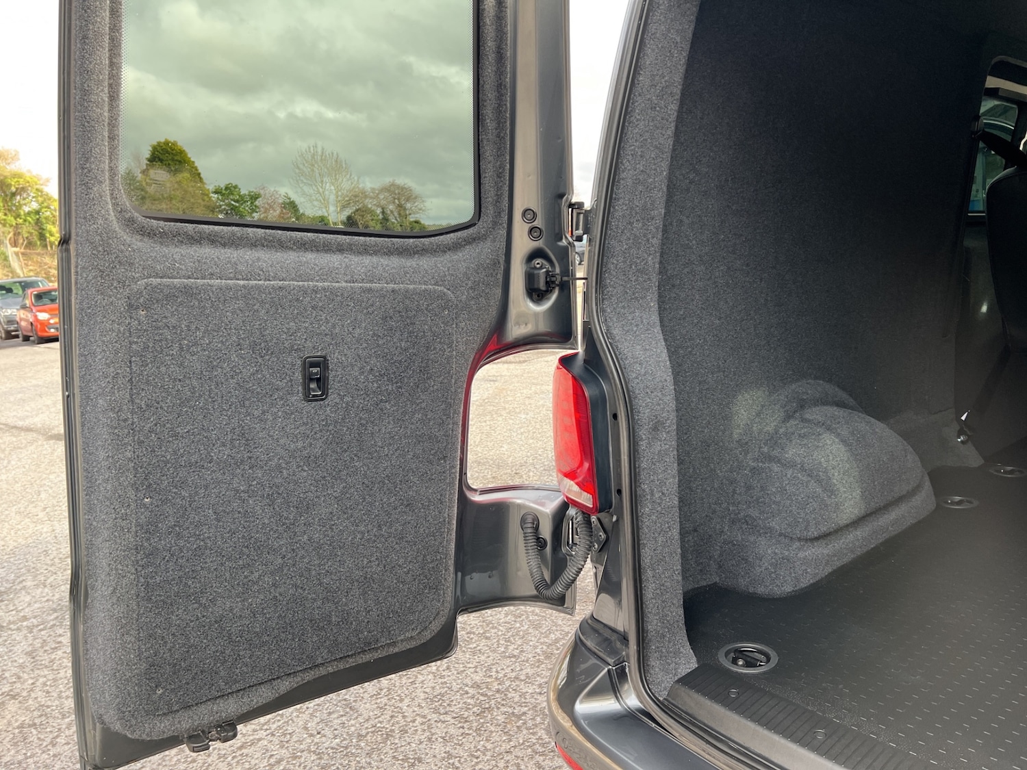 Used Volkswagen Transporter 2020 for sale - 78150741: Photo 17