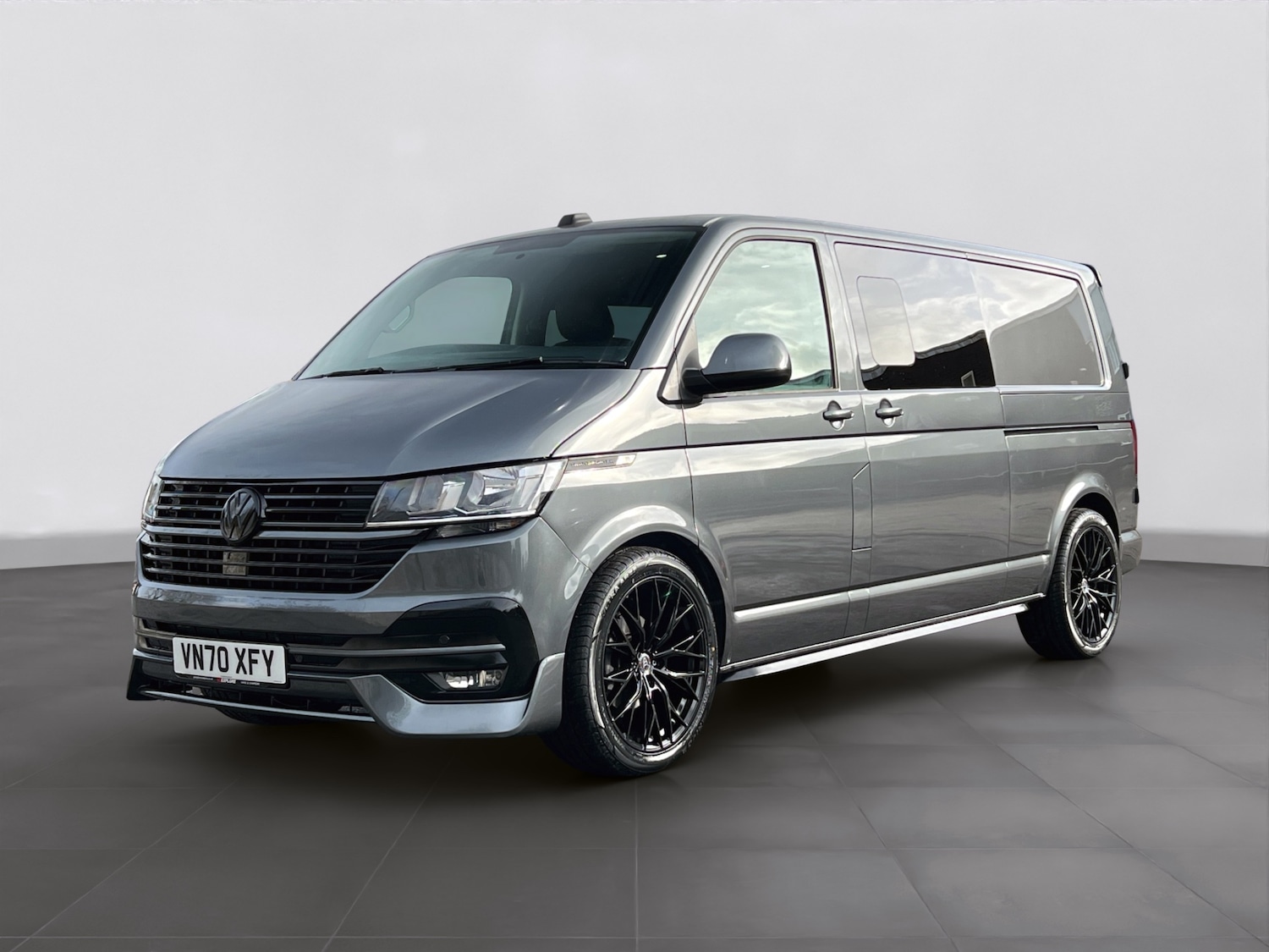 Used Volkswagen Transporter 2020 for sale - 78150741: Photo 2