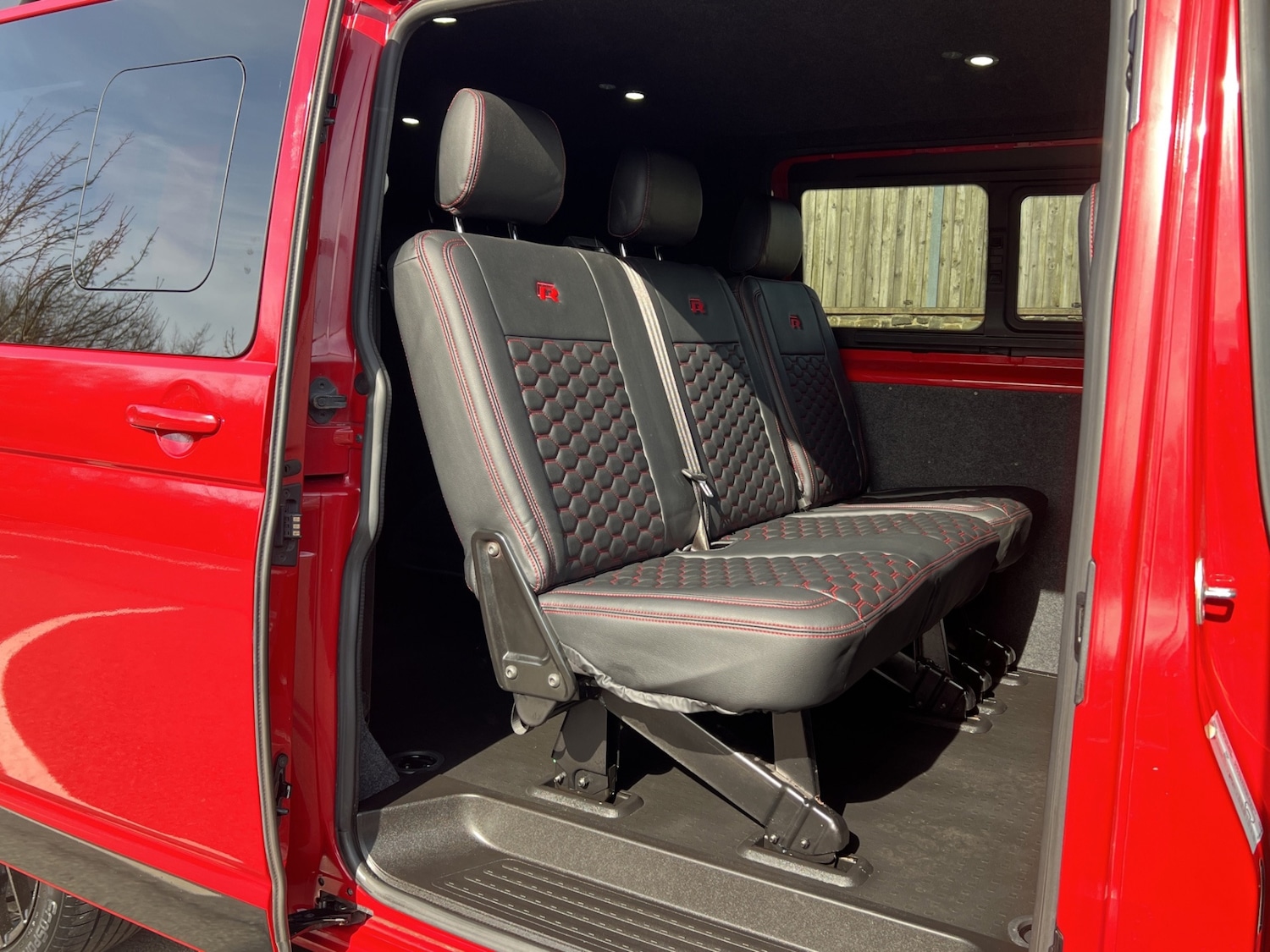 Used Volkswagen Transporter for sale - 78109007: Photo 11