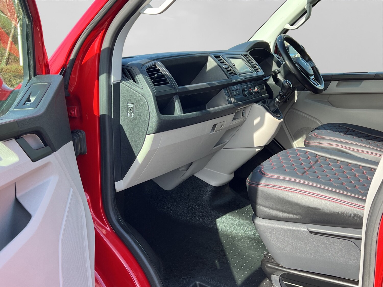 Used Volkswagen Transporter for sale - 78109007: Photo 21