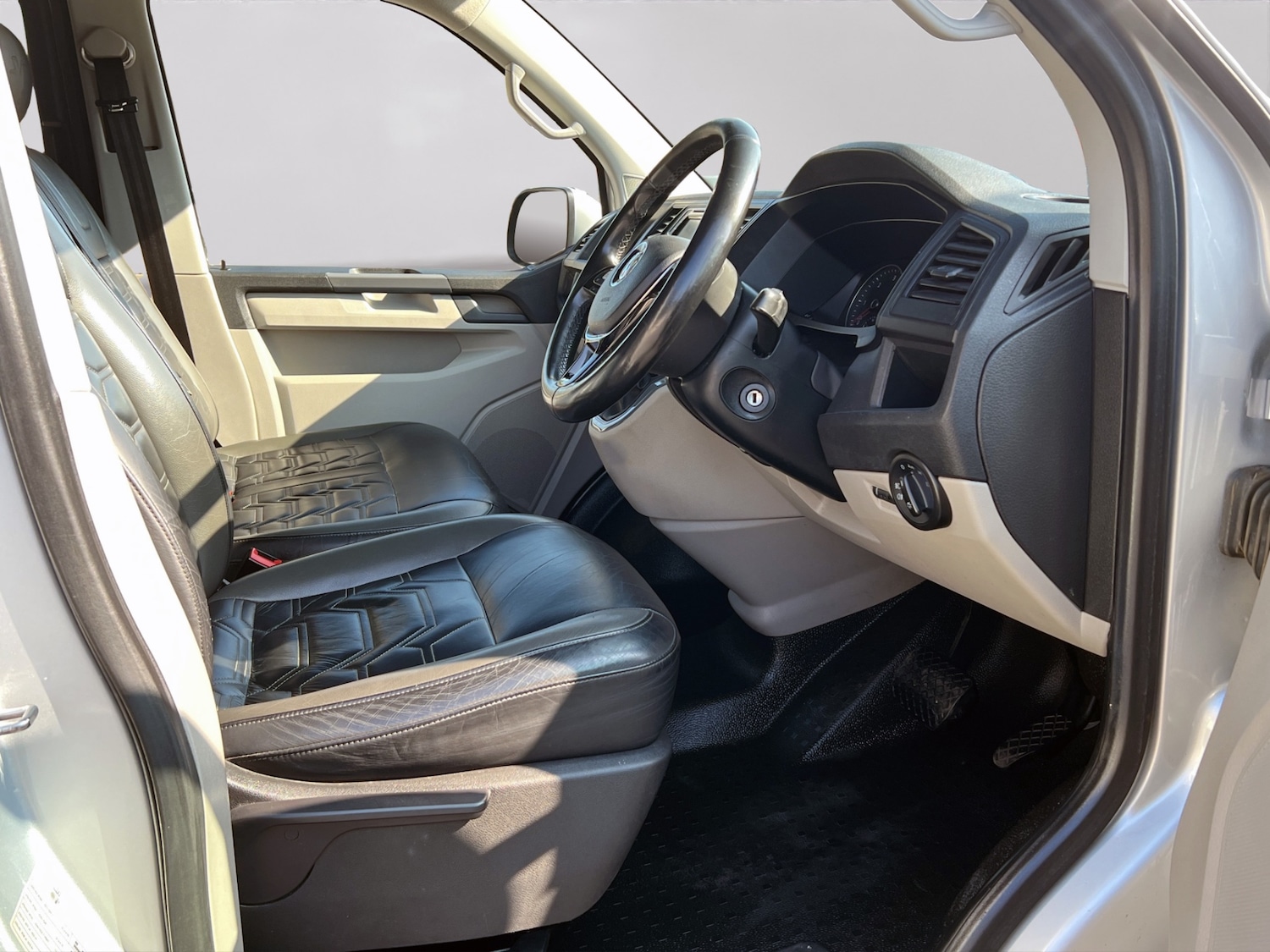 Used Volkswagen Transporter 2017 for sale - 78149053: Photo 21