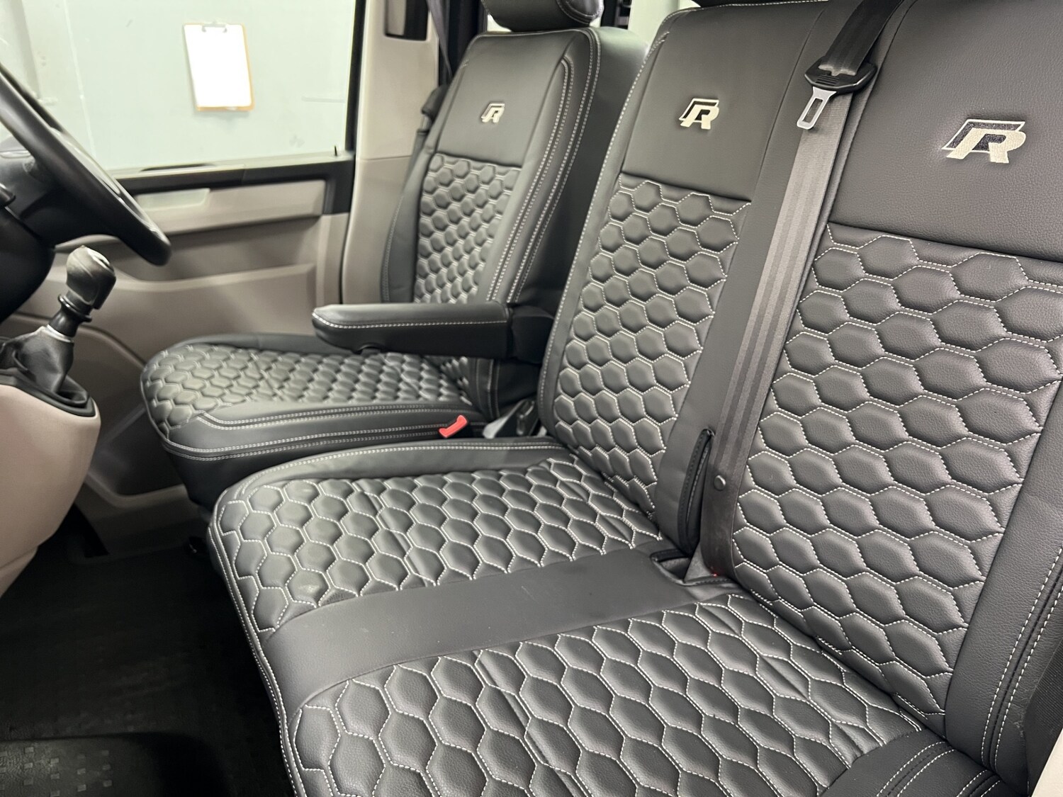 Used Volkswagen Transporter 2018 for sale - 78108976: Photo 11