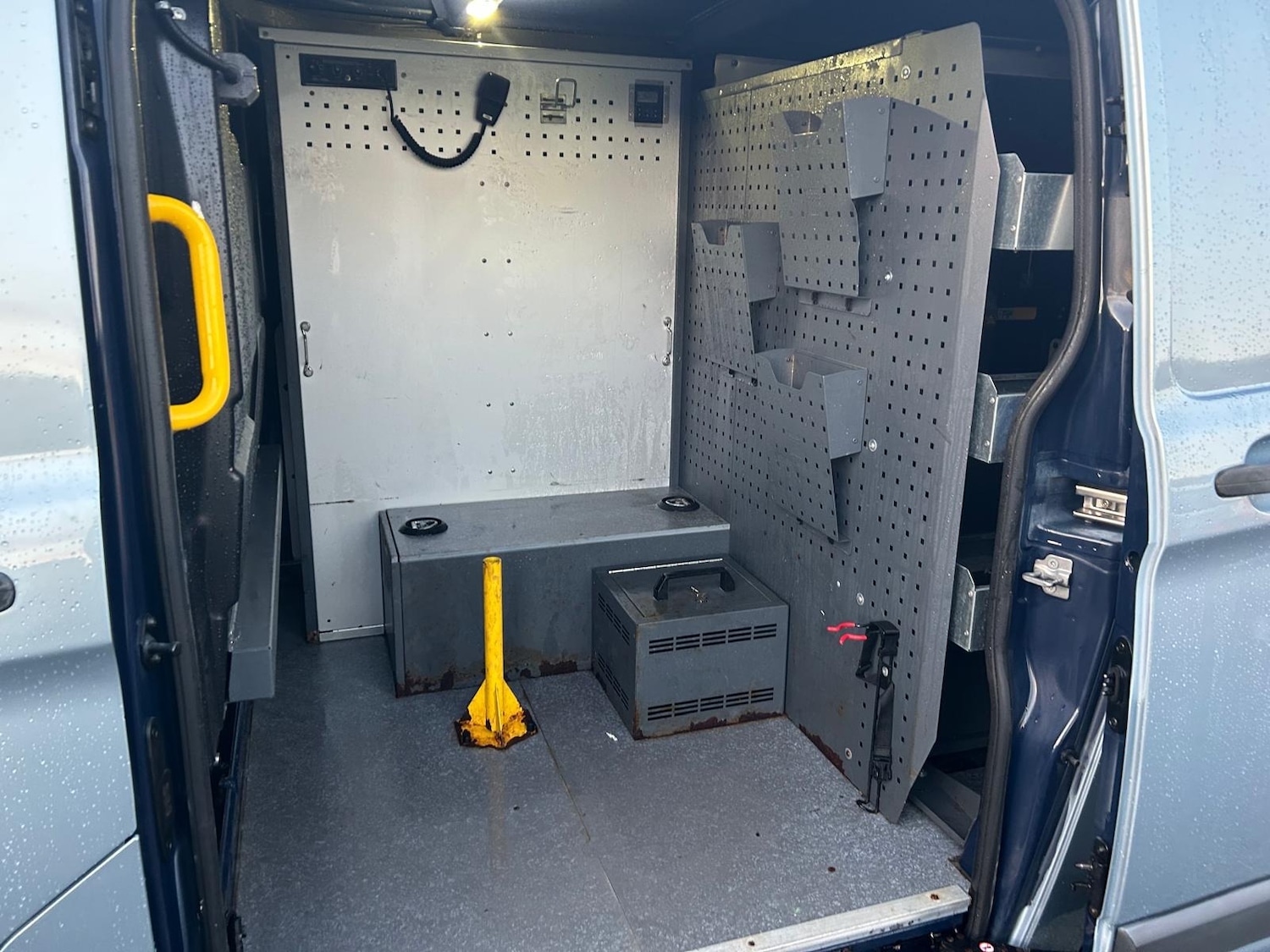 Used Ford Transit Custom 2017 for sale - 77018902: Photo 3