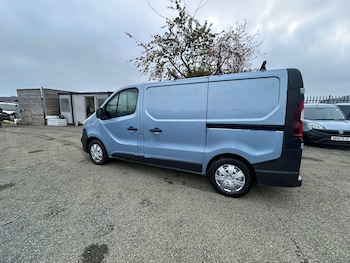 Used Vauxhall Vivaro 2018 for sale - 76339510: Photo 3