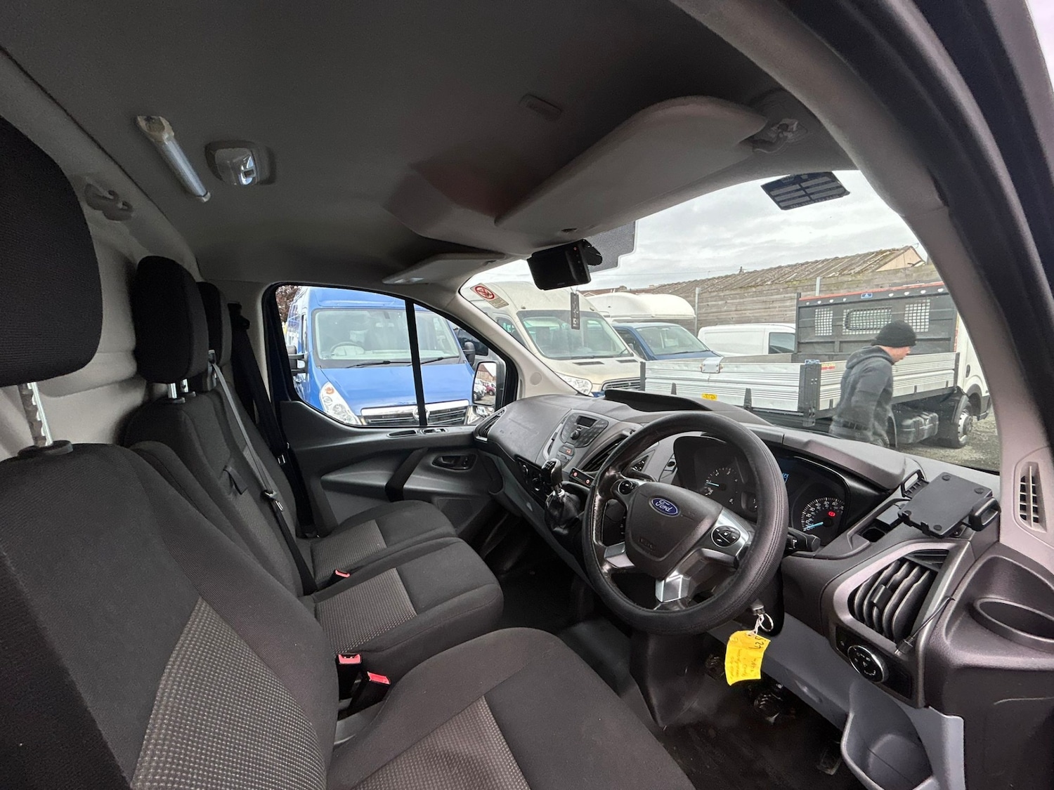 Used Ford Transit Custom 2017 for sale - 76411471: Photo 3