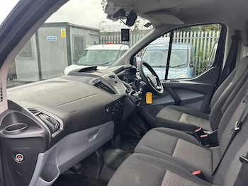 Used Ford Transit Custom 2017 for sale - 76411471: Photo