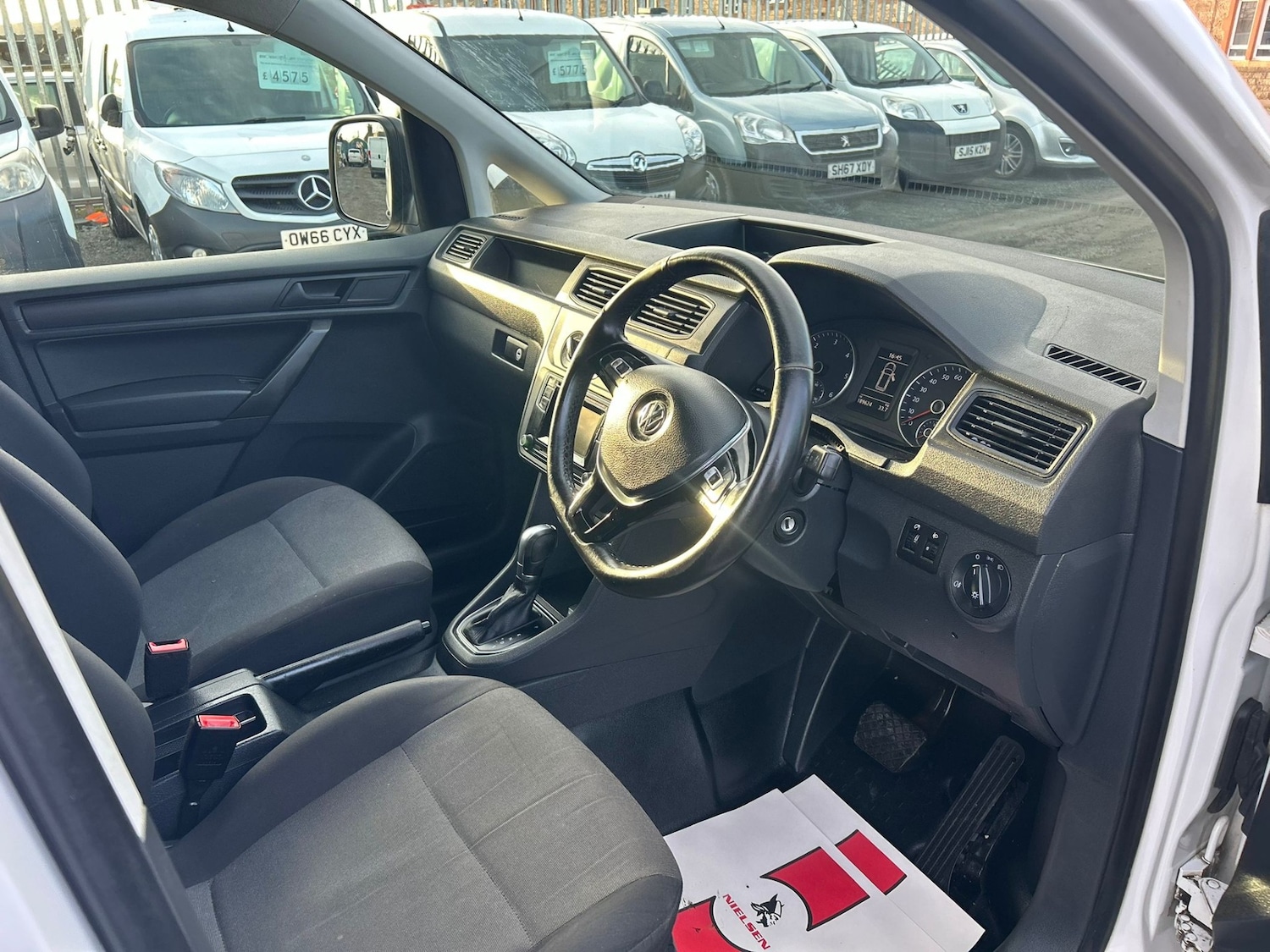 Used Volkswagen Caddy Maxi 2018 for sale - 77628741: Photo 2