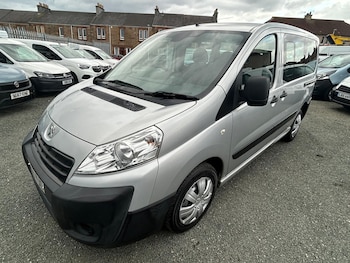Used Peugeot Expert Tepee 2015 for sale - 77749400: Photo