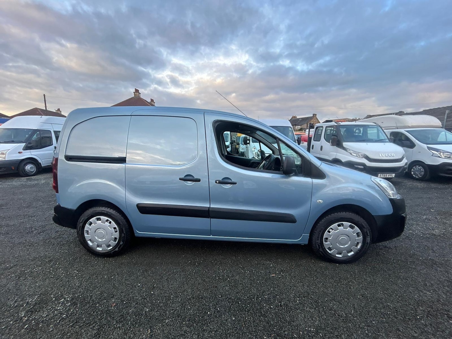 Used Peugeot Partner 2018 for sale - 76373335: Photo 10