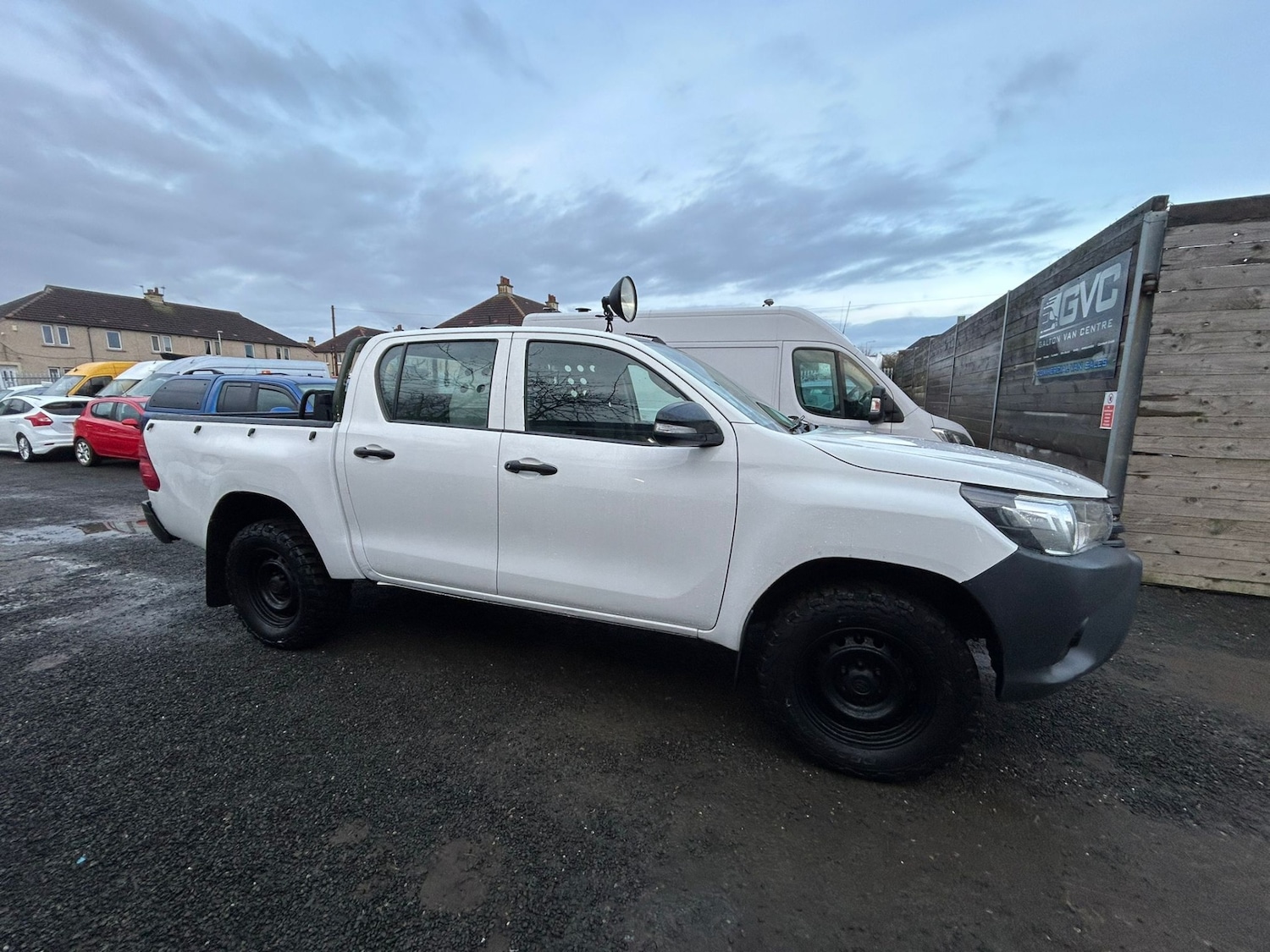 Used Toyota Hilux 2017 for sale - 77193947: Photo 12