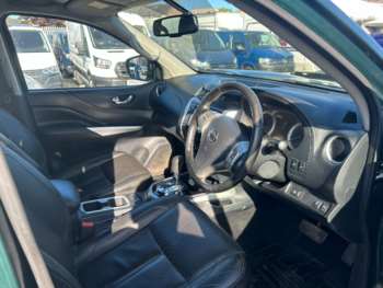 Used Nissan Navara 2019 for sale - 75083637: Photo