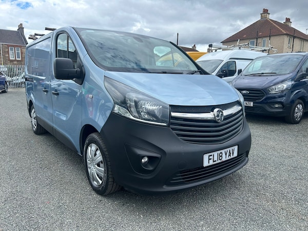 Used Vauxhall Vivaro 2018 for sale - 76204940: Photo 2