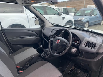 Used Fiat Doblo 2018 for sale - 76806887: Photo