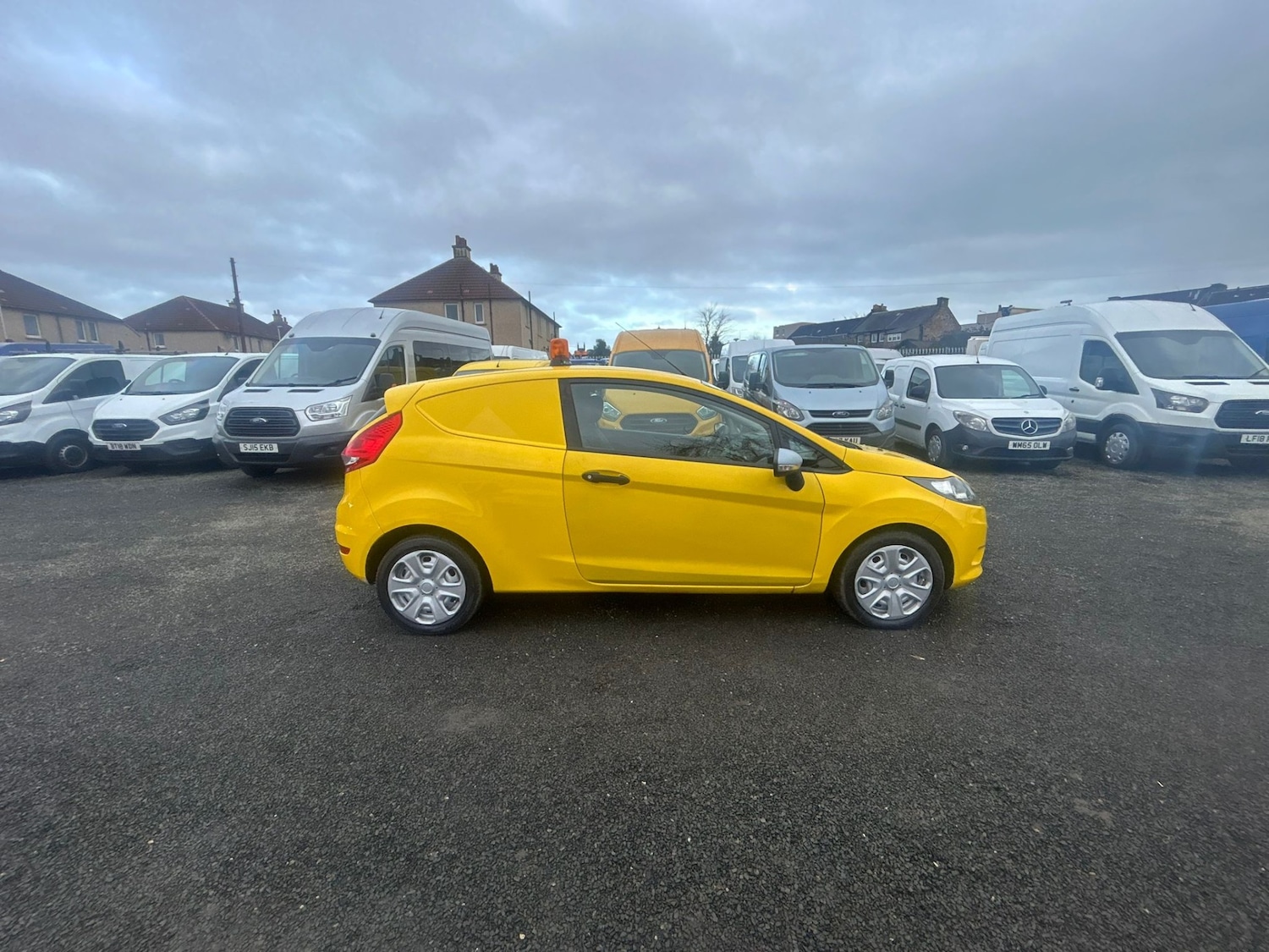 Used Ford Fiesta 2013 for sale - 77474487: Photo 4