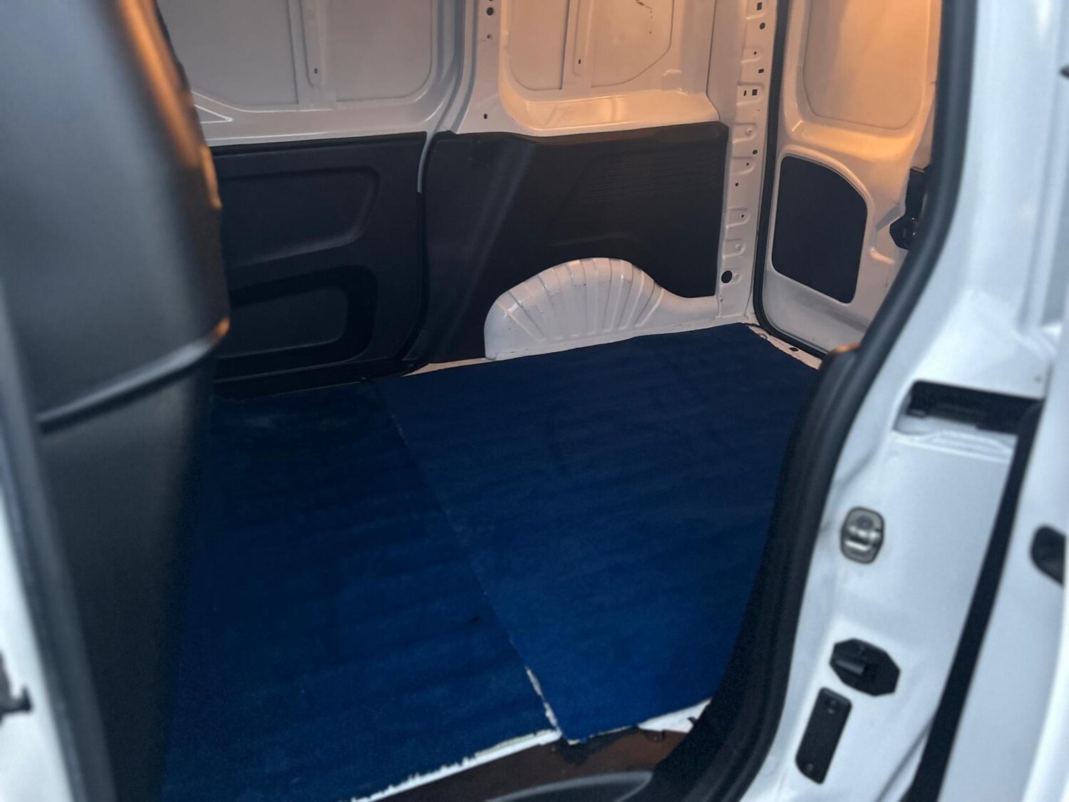 Used Vauxhall Combo 2021 for sale - 77521835: Photo 5