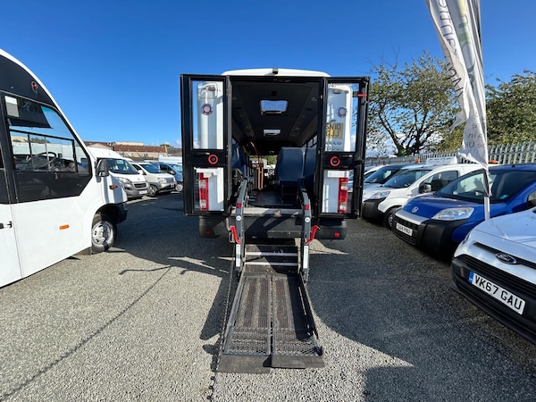 Used Iveco Daily 2010 for sale - 76248925: Photo 4