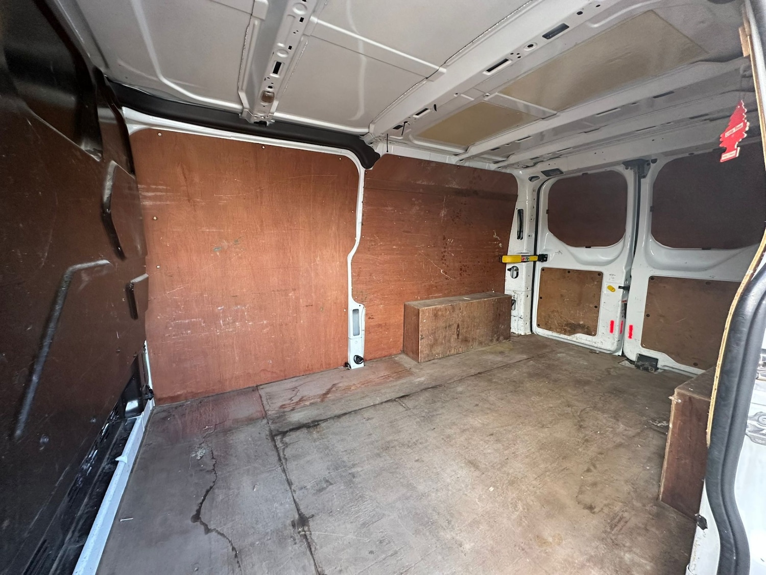 Used Ford Transit Custom 2015 for sale - 77896018: Photo 6