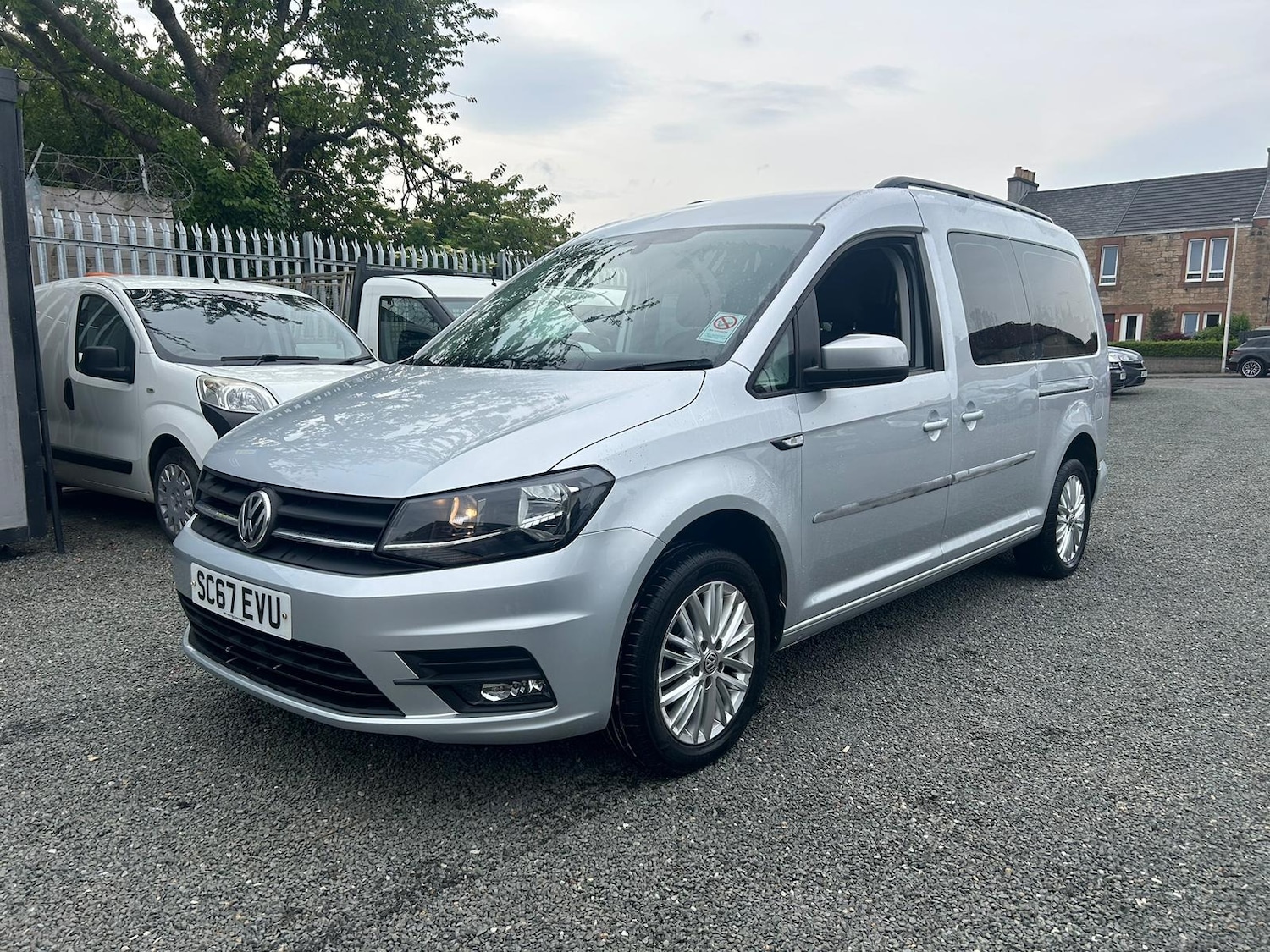 Used Volkswagen Caddy Maxi Life 2018 for sale - 76598391: Photo 15
