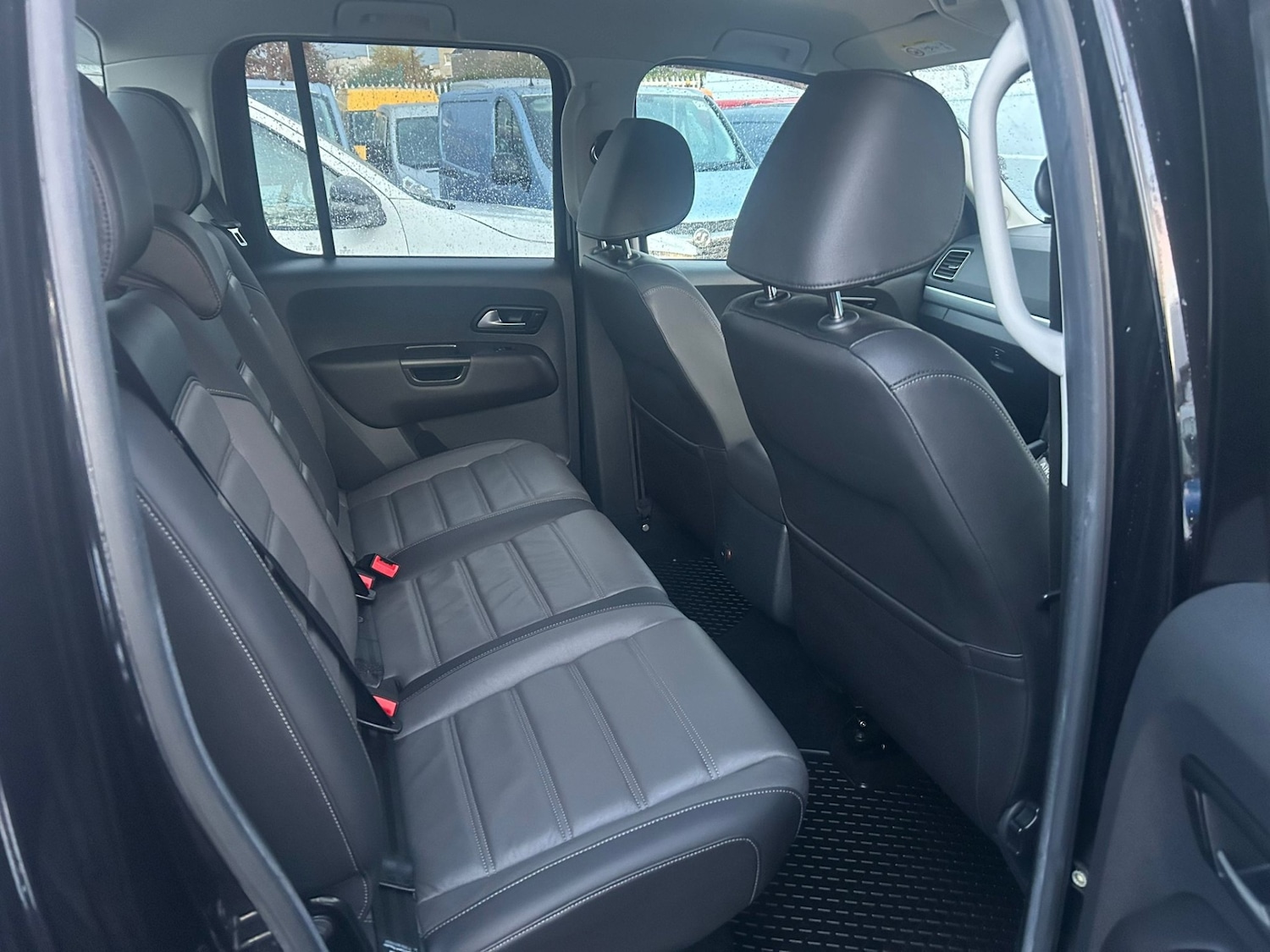 Used Volkswagen Amarok 2018 for sale - 76624803: Photo 10