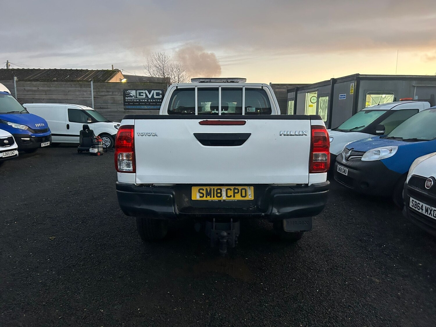 Used Toyota Hilux 2018 for sale - 77749422: Photo 10
