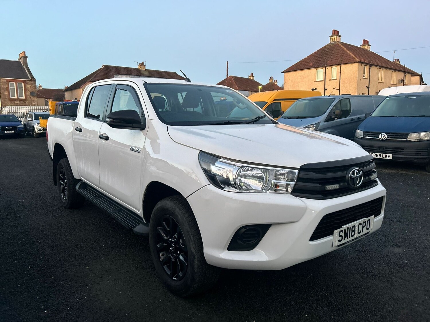 Used Toyota Hilux 2018 for sale - 77749422: Photo 8