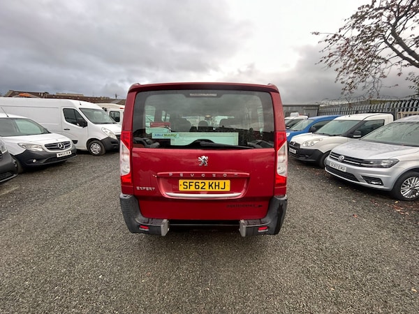 Used Peugeot Expert Tepee 2013 for sale - 76332811: Photo 12