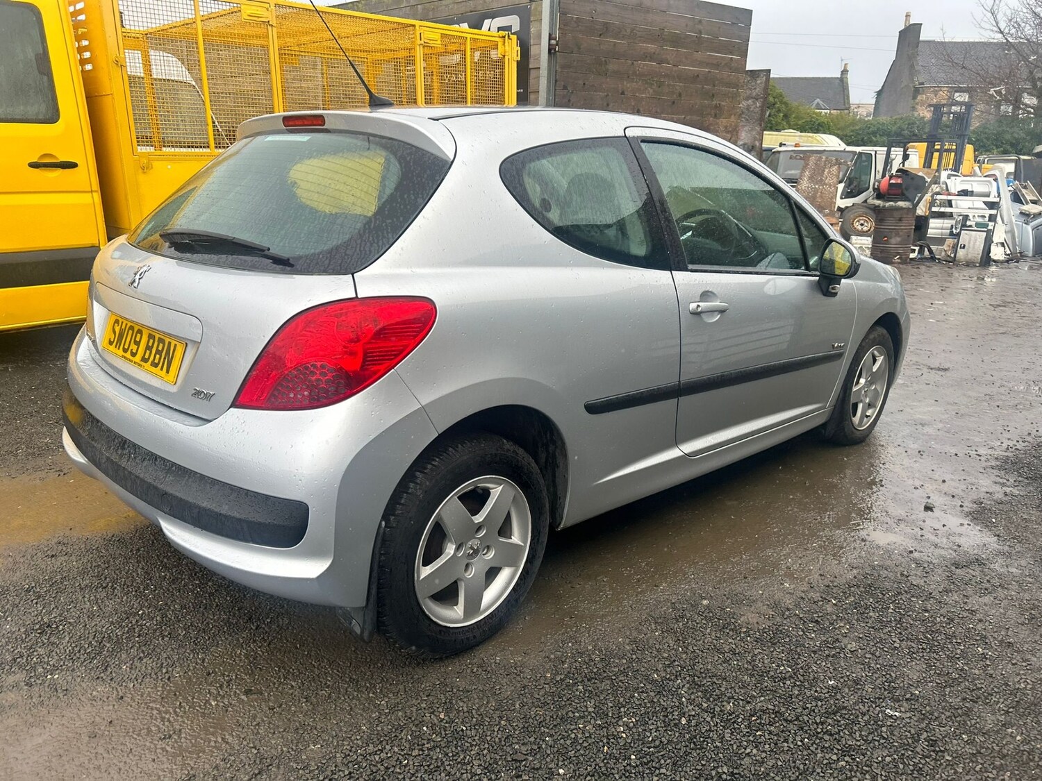 Used Peugeot 207 2009 for sale - 78103434: Photo 9