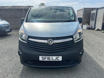 Used Vauxhall Vivaro 2016 for sale - 75673045: Photo