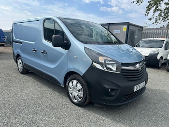 Used Vauxhall Vivaro 2016 for sale - 75673045: Photo