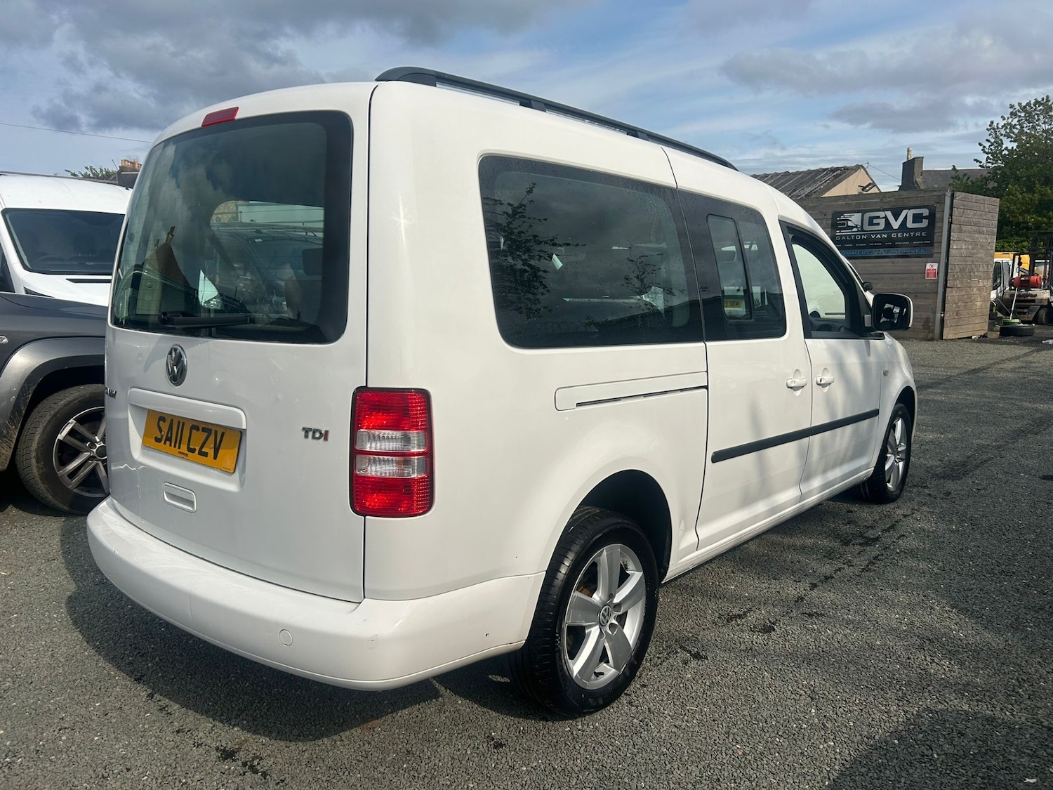 Used Volkswagen Caddy Maxi Life 2011 for sale - 77398272: Photo 14