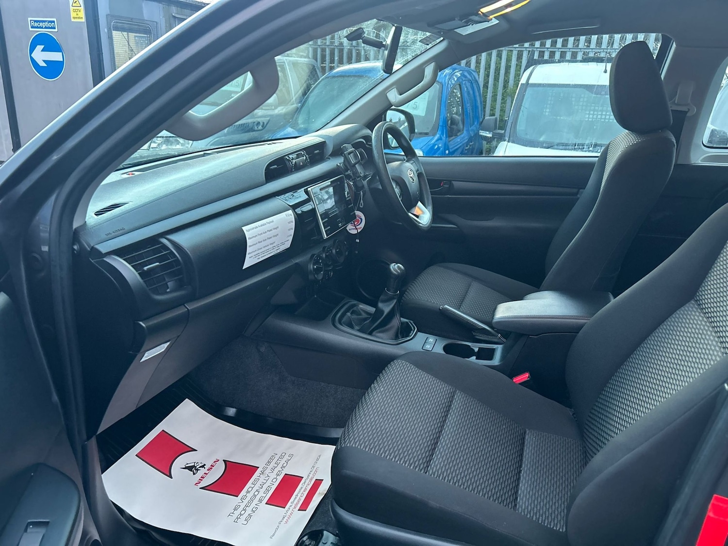 Used Toyota Hilux 2019 for sale - 77521814: Photo 8