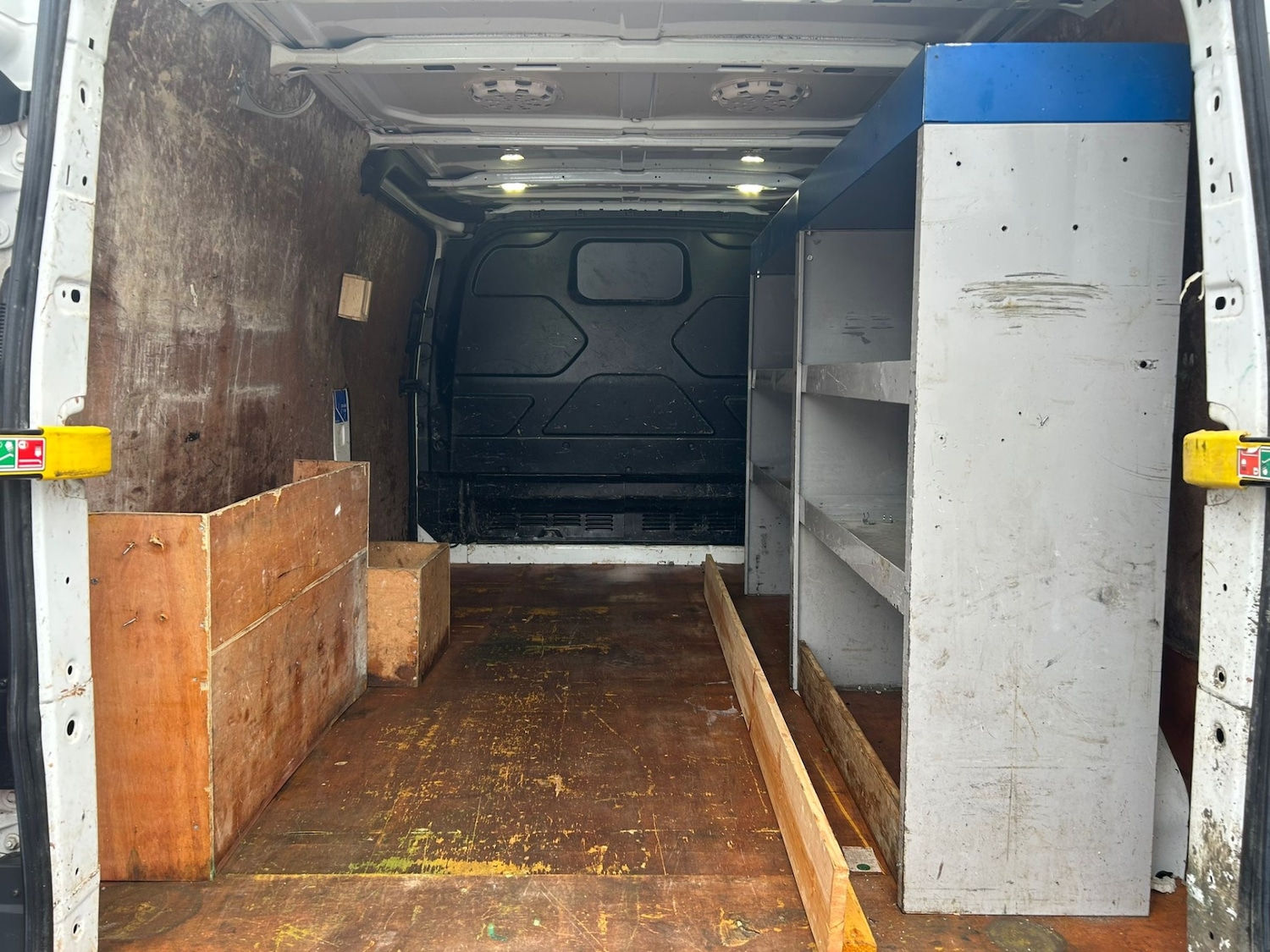Used Ford Transit Custom 2015 for sale - 76109920: Photo 10