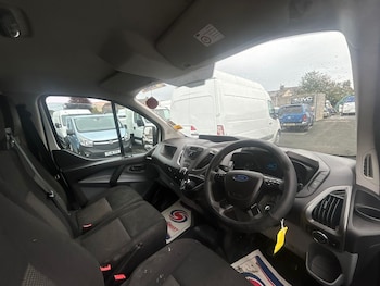 Used Ford Transit Custom 2015 for sale - 76109920: Photo 4