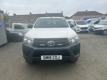 Used Toyota Hilux 2018 for sale - 79713902: Photo