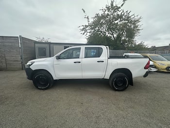 Used Toyota Hilux 2018 for sale - 79713902: Photo