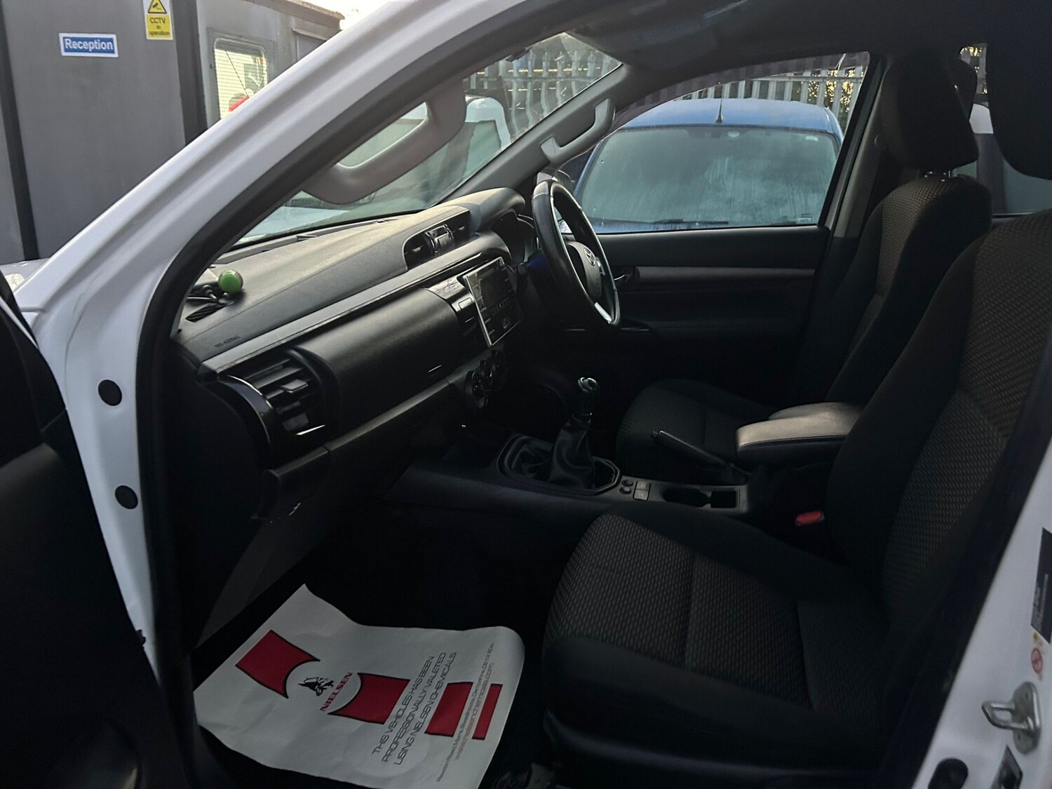 Used Toyota Hilux 2018 for sale - 77679699: Photo 6