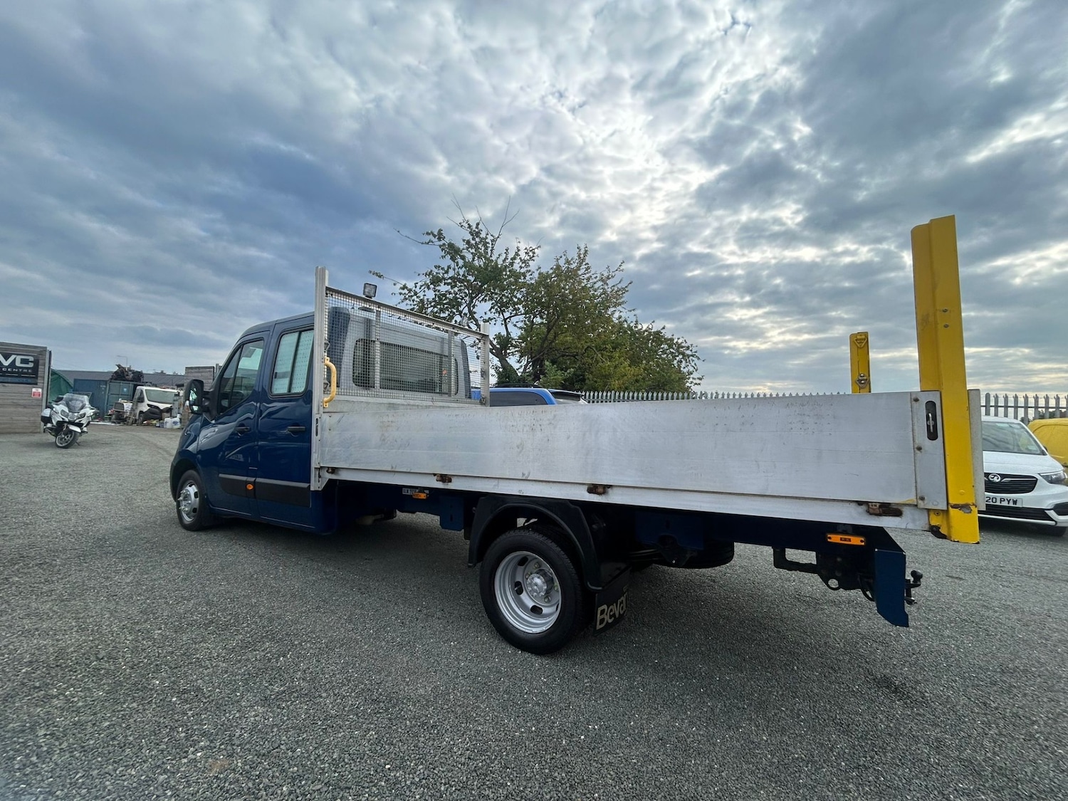 Vehicle 6
